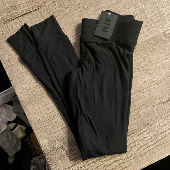 ATM Micromodal Super Soft Yoga Pants in Black. - Picture 8 of 8